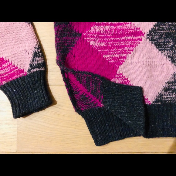 Argyle Sweater - Picture 3 of 4
